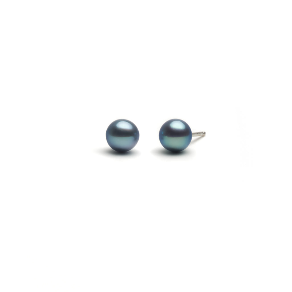 Pearl earrings, silver with blue-grey pearl 6-7 mm