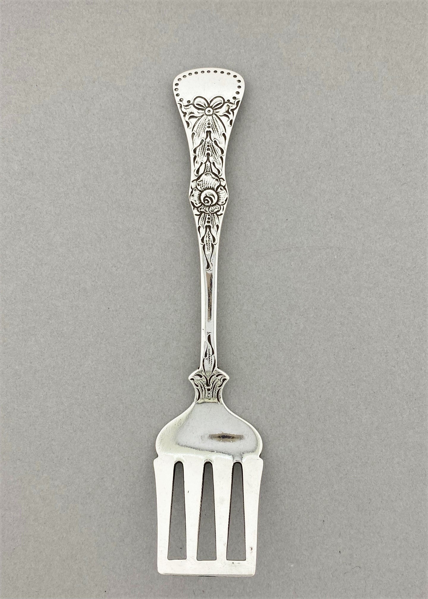 Rose sardine fork