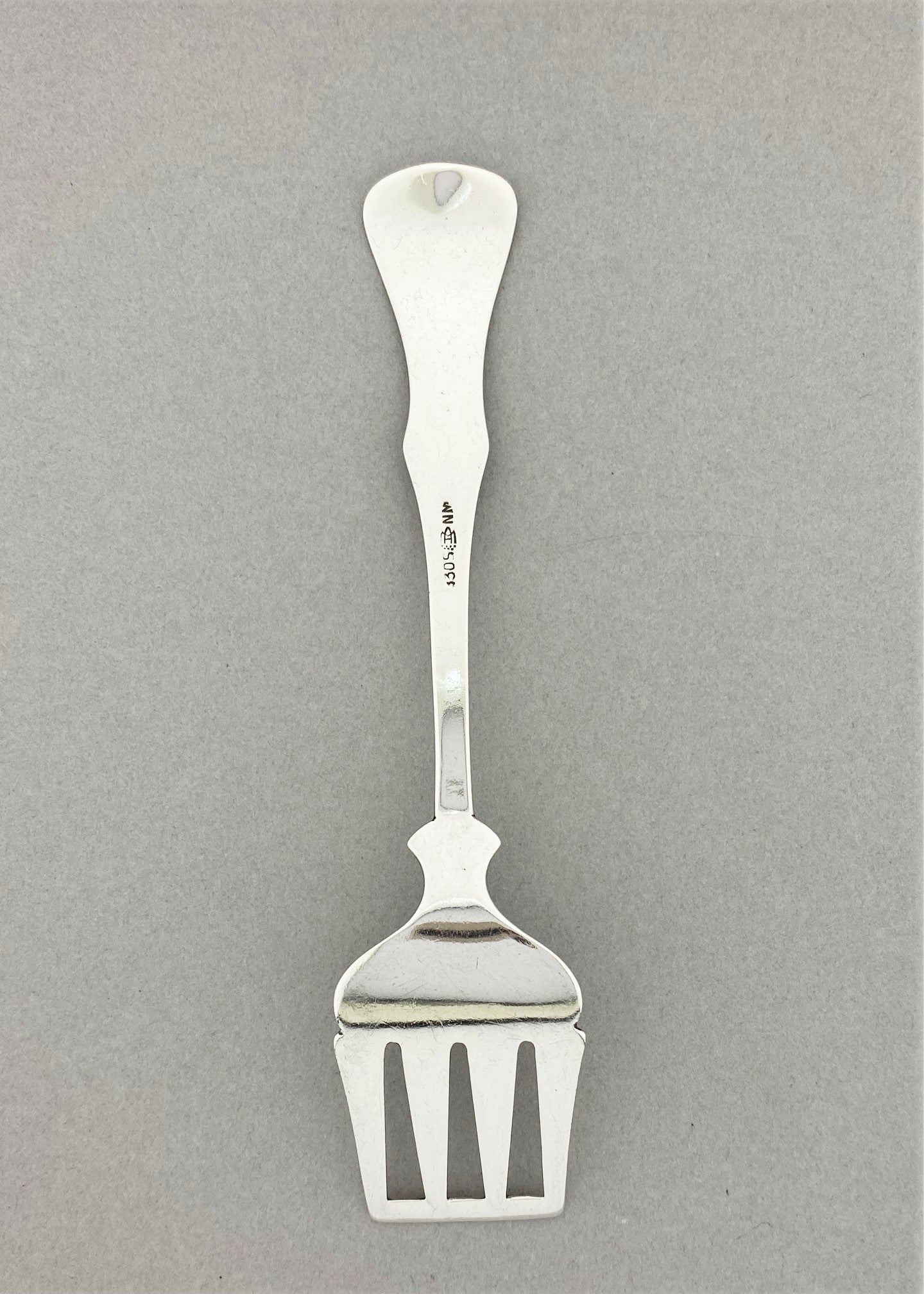 Rose sardine fork