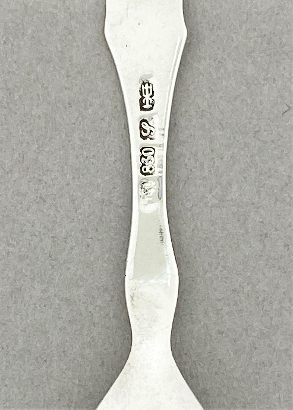 Clam salt spoon