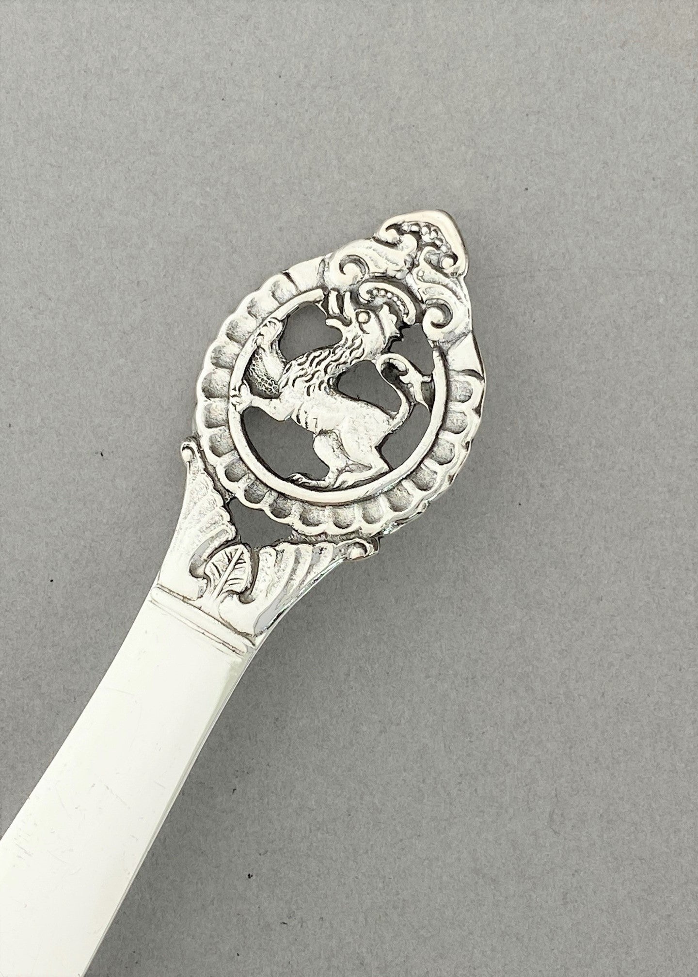 Vintage letter opener in the pattern Oiginalskje 95000