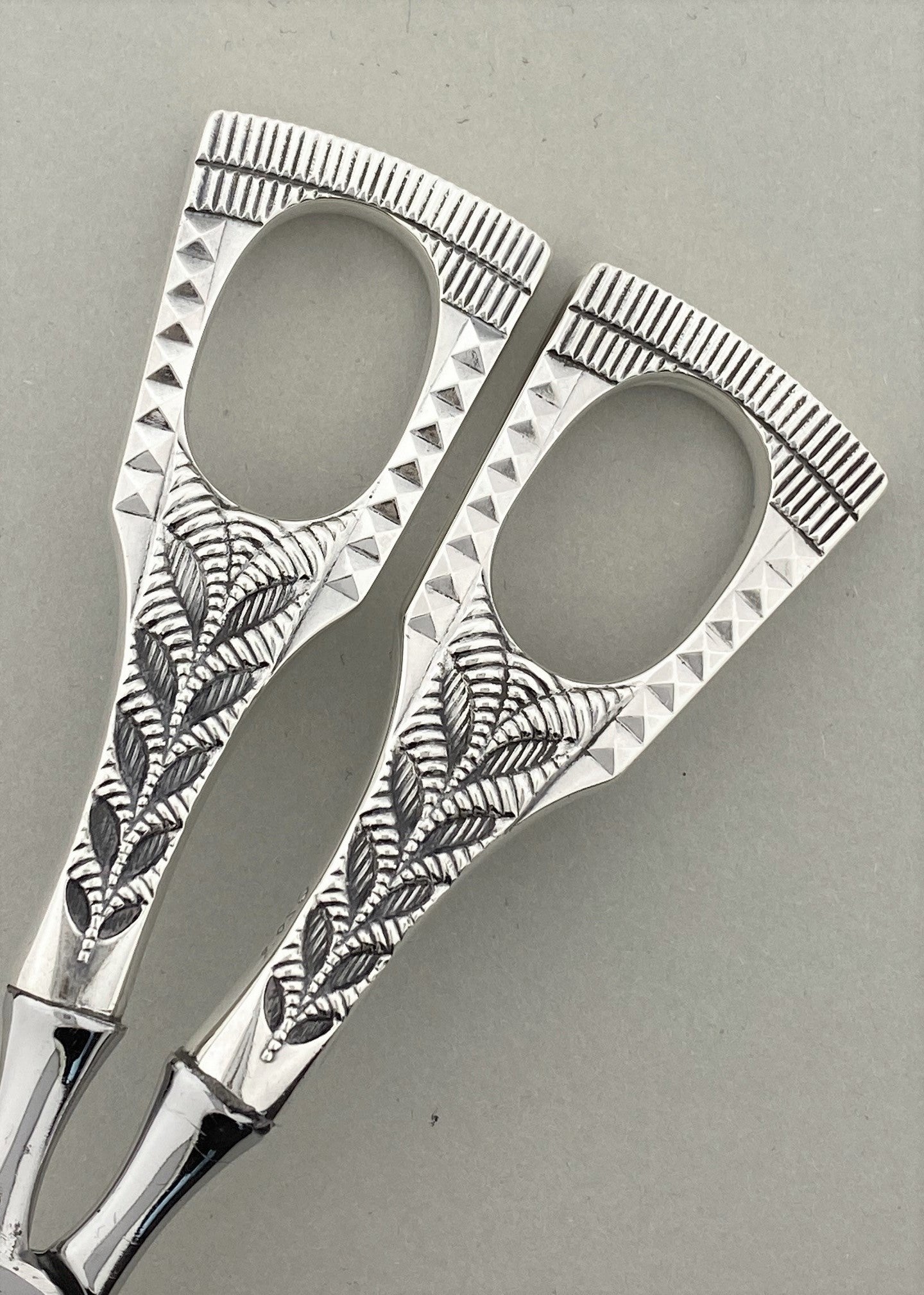 Vintage Jewel sandwich tongs