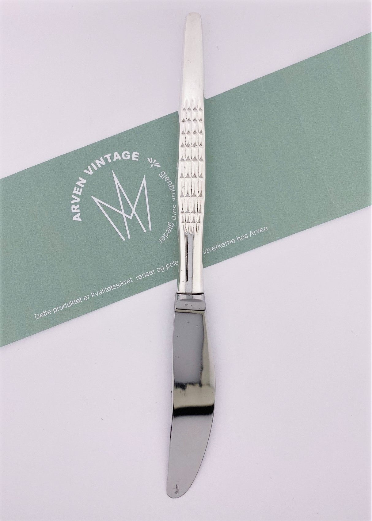 Vintage  Fasett liten spisekniv med langt skaft