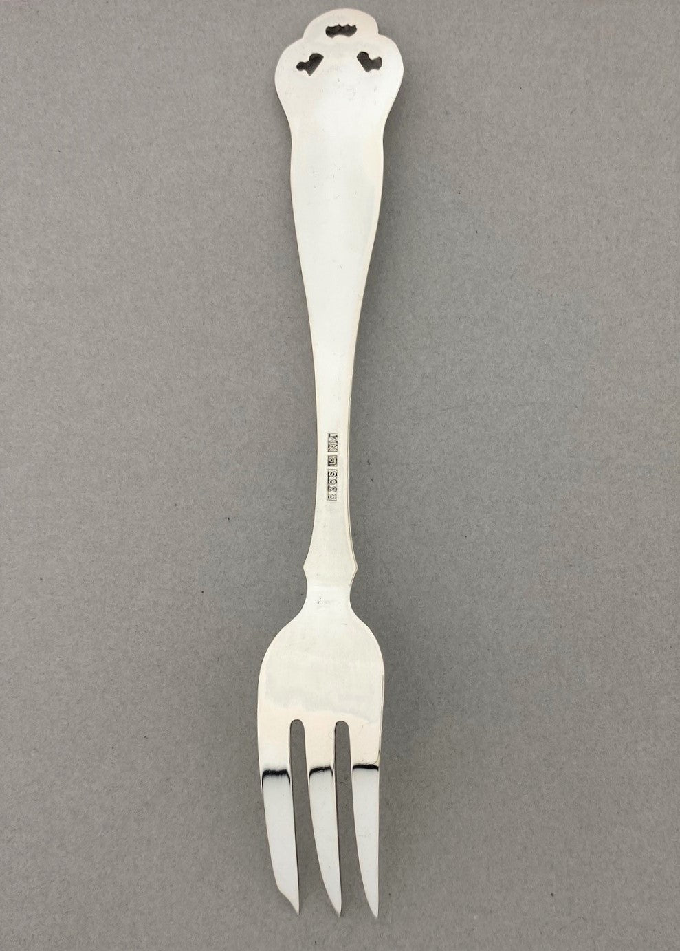 Vintage Laila cake fork