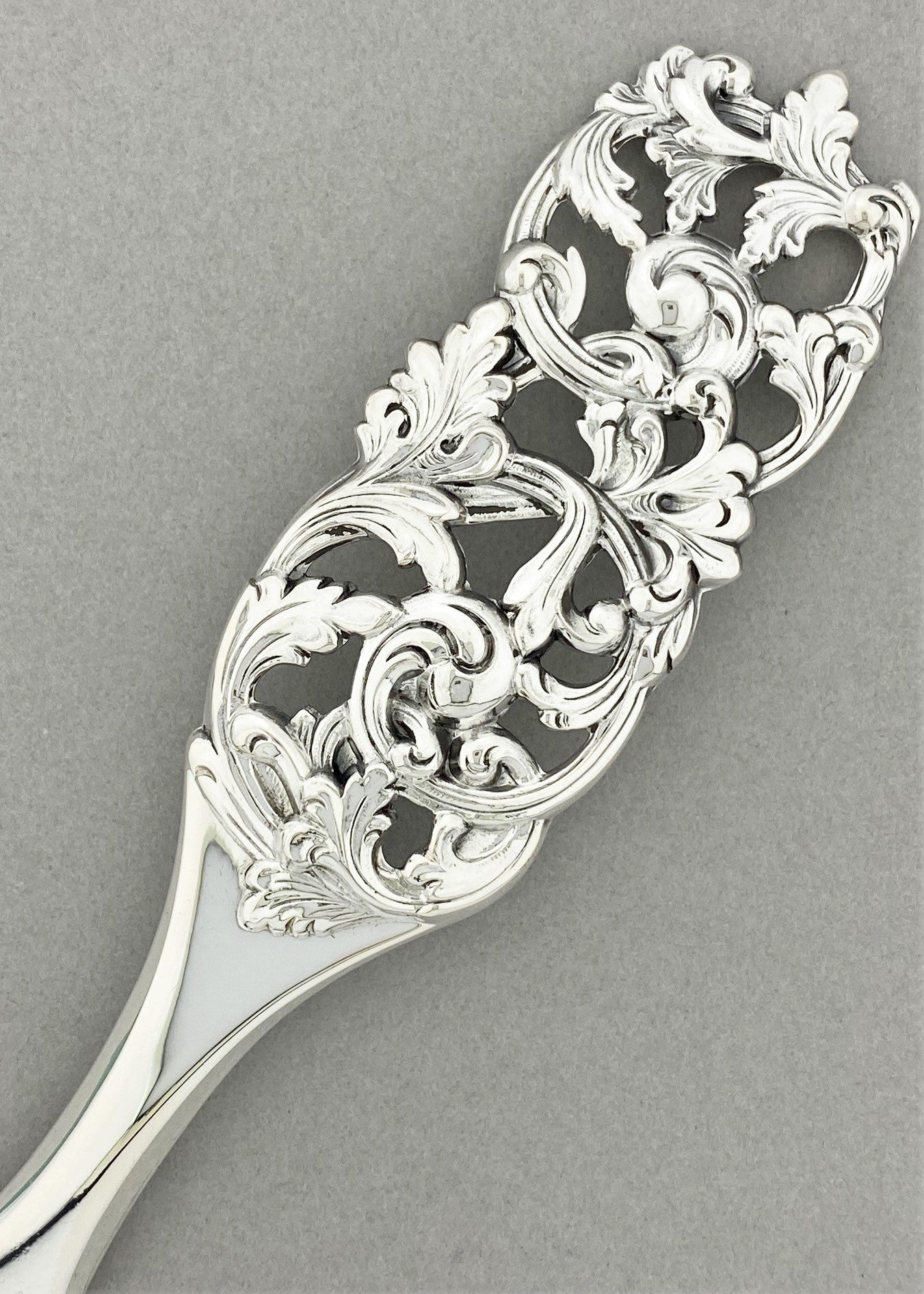 Elvesæter small serving spoon