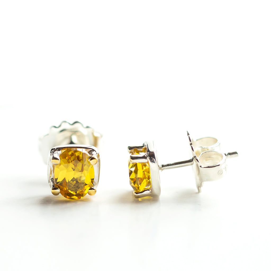 Billie earrings in silver with synthetic Citrine